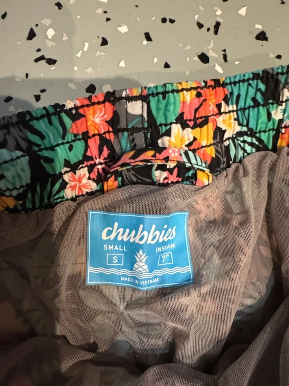 chubbies Black Tropical Swim Trunks with Pink Drawstring